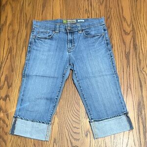 Old Navy Light Blue Cropped Jeans